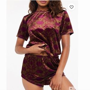 Savage  x fenty psychedelic sleep set